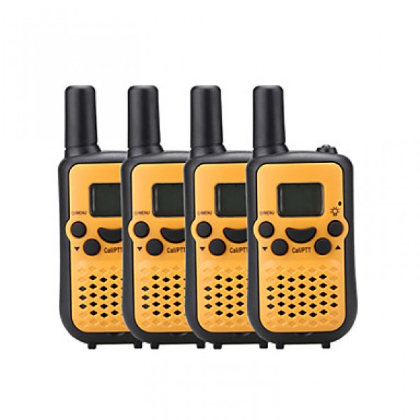 PMR Handheld Walkie Talkie for Kids Playing in Garden Super Market Traveling Outside With Hands Free 38CTCSS Up to 6KM